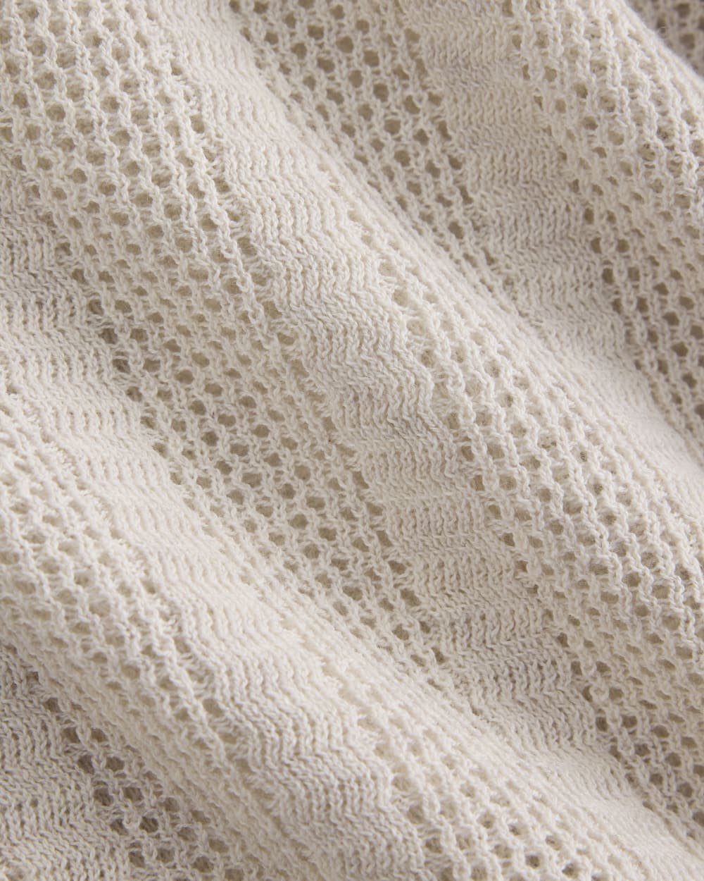 mens-textured-knit-resort-shirt-heathered-oat | alt