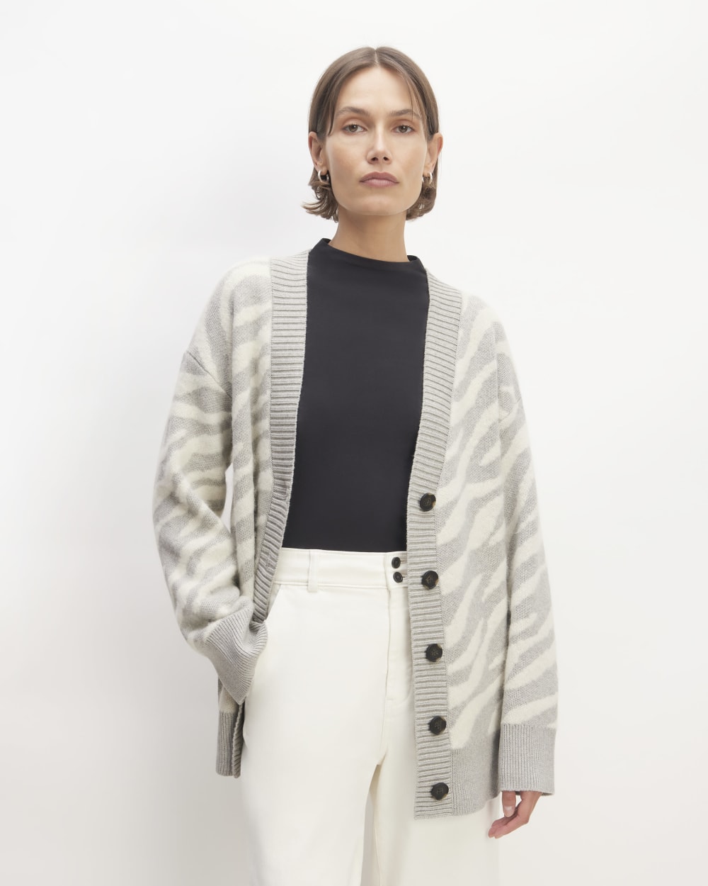 The Alpaca Tiger Jacquard Cardigan | Heathered Grey / Snow – Everlane