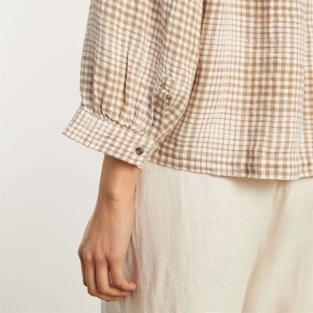 womens-linen-billow-blouse-coffee-grid