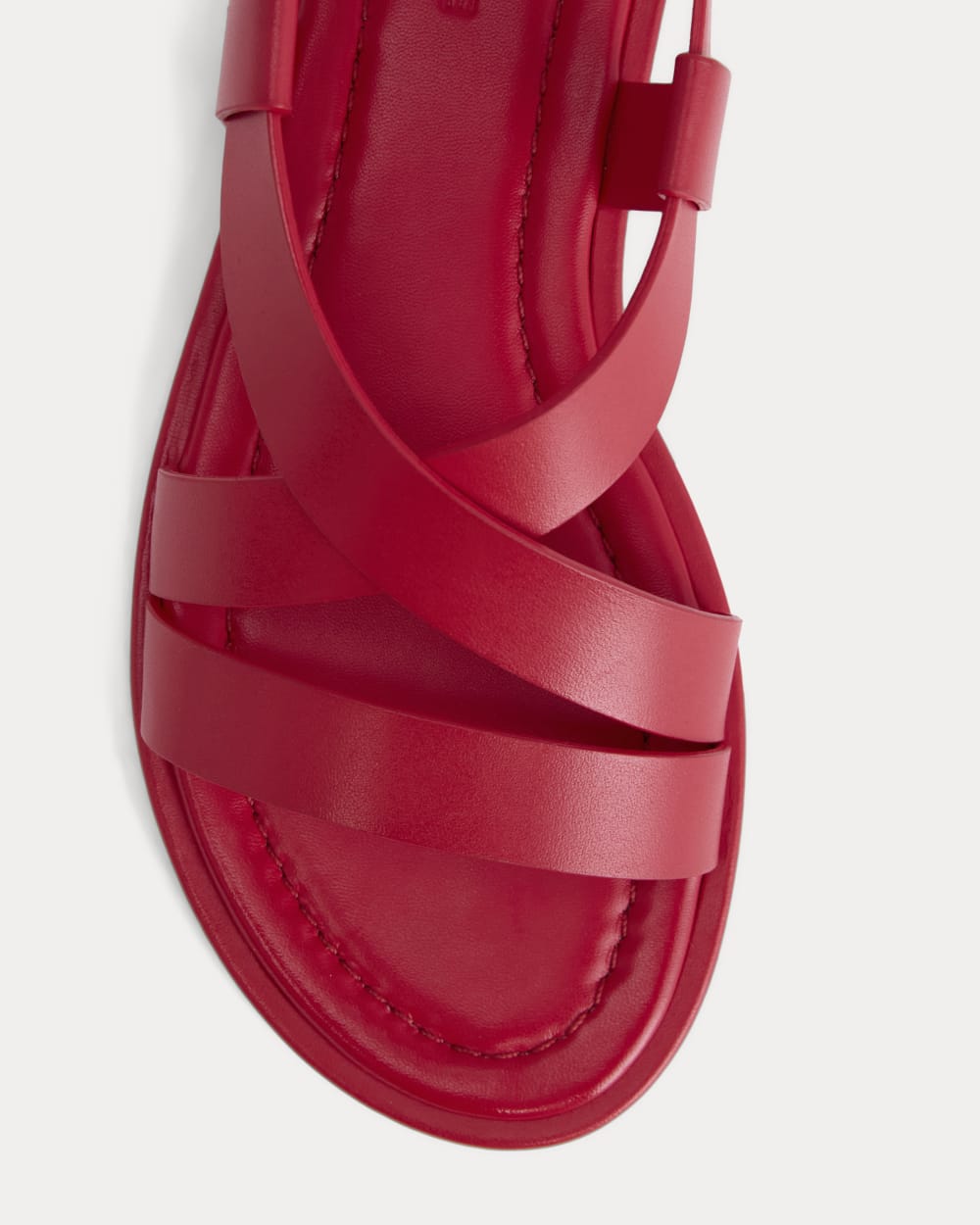 womens-vacation-sandal-classic-red-leather