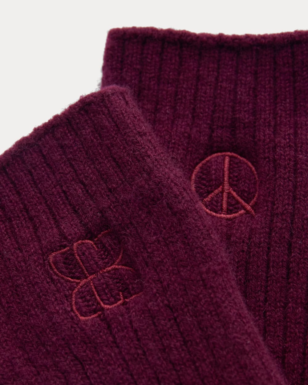 mens-peace-and-quiet-cashmere-socks-wine