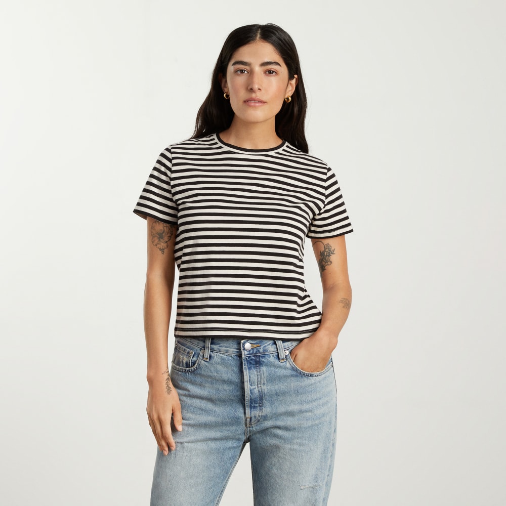womens-organic-cotton-box-cut-tee-sandstone-black | primary