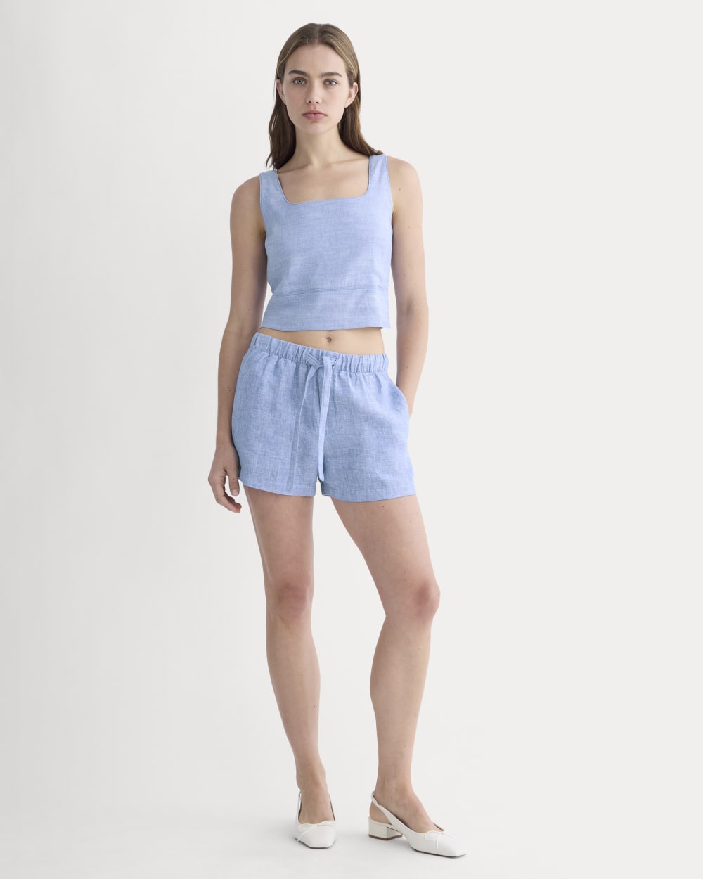 womens-drawstring-boxer-short-in-linen-chambray | primary