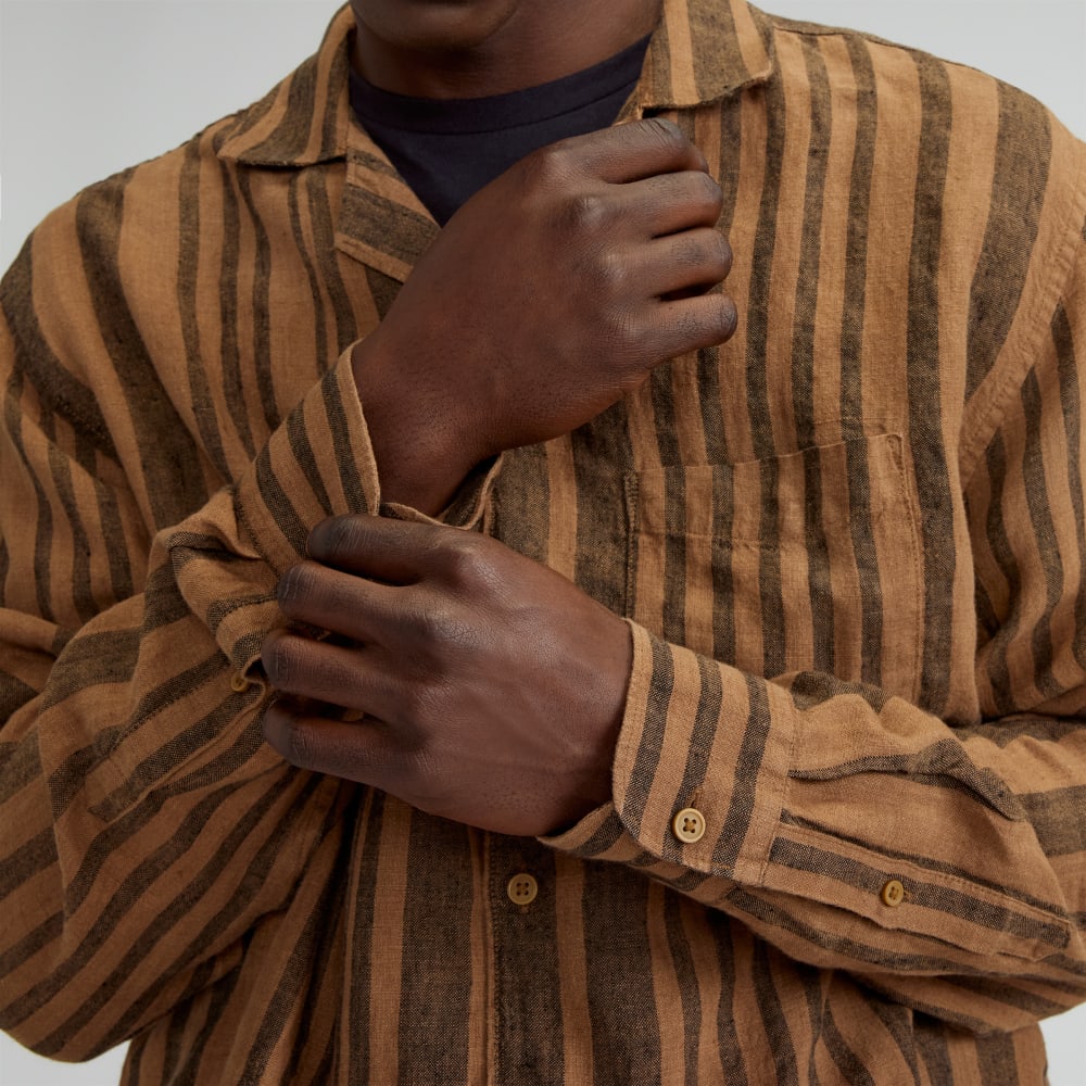 mens-relaxed-linen-ls-camp-shirt-toasted-coconut-black