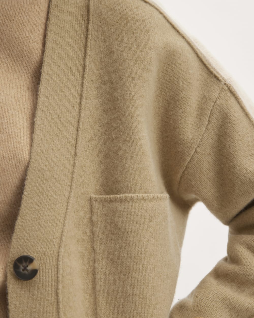 womens-merino-wool-cardigan-camel-oat