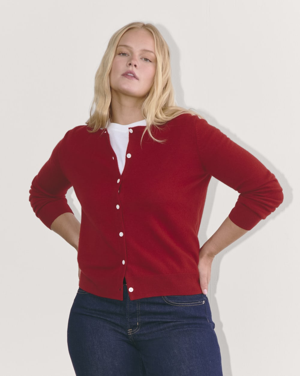 The Classic Cardigan in Cashmere | Berry Red – Everlane