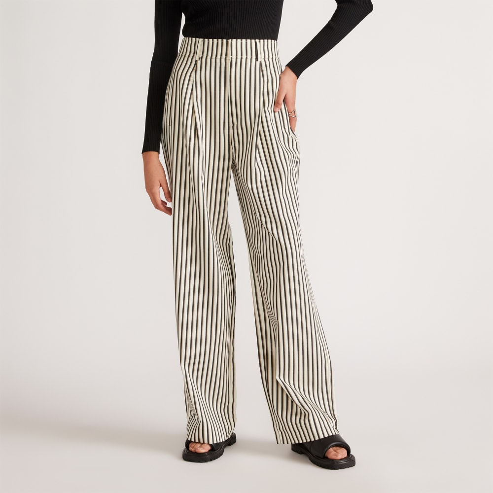 womens-way-high-drape-pant-short-ombre-stripe
