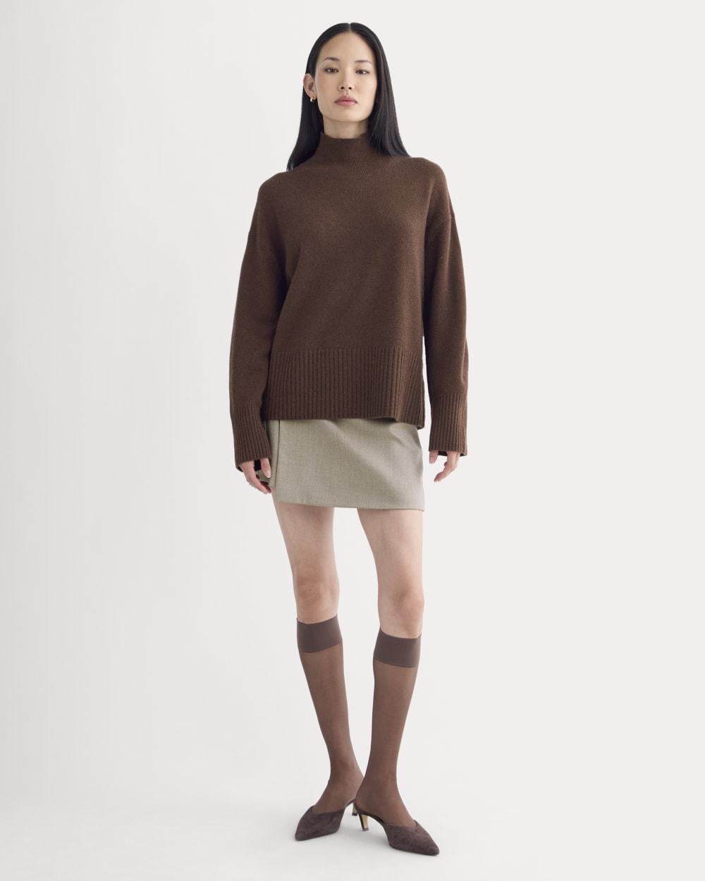 womens-cashmere-boxy-turtleneck-sweater-dark-mahogany