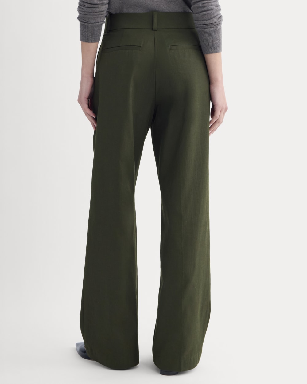 womens-wide-leg-trouser-in-buttersmooth-long-dark-green