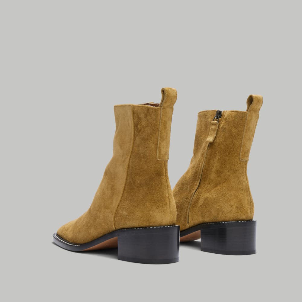 womens-city-boot-sand