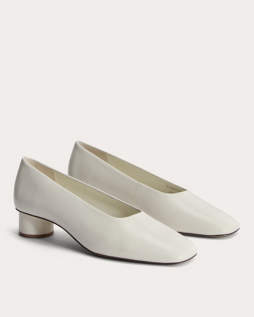 womens-gallery-pump-canvas