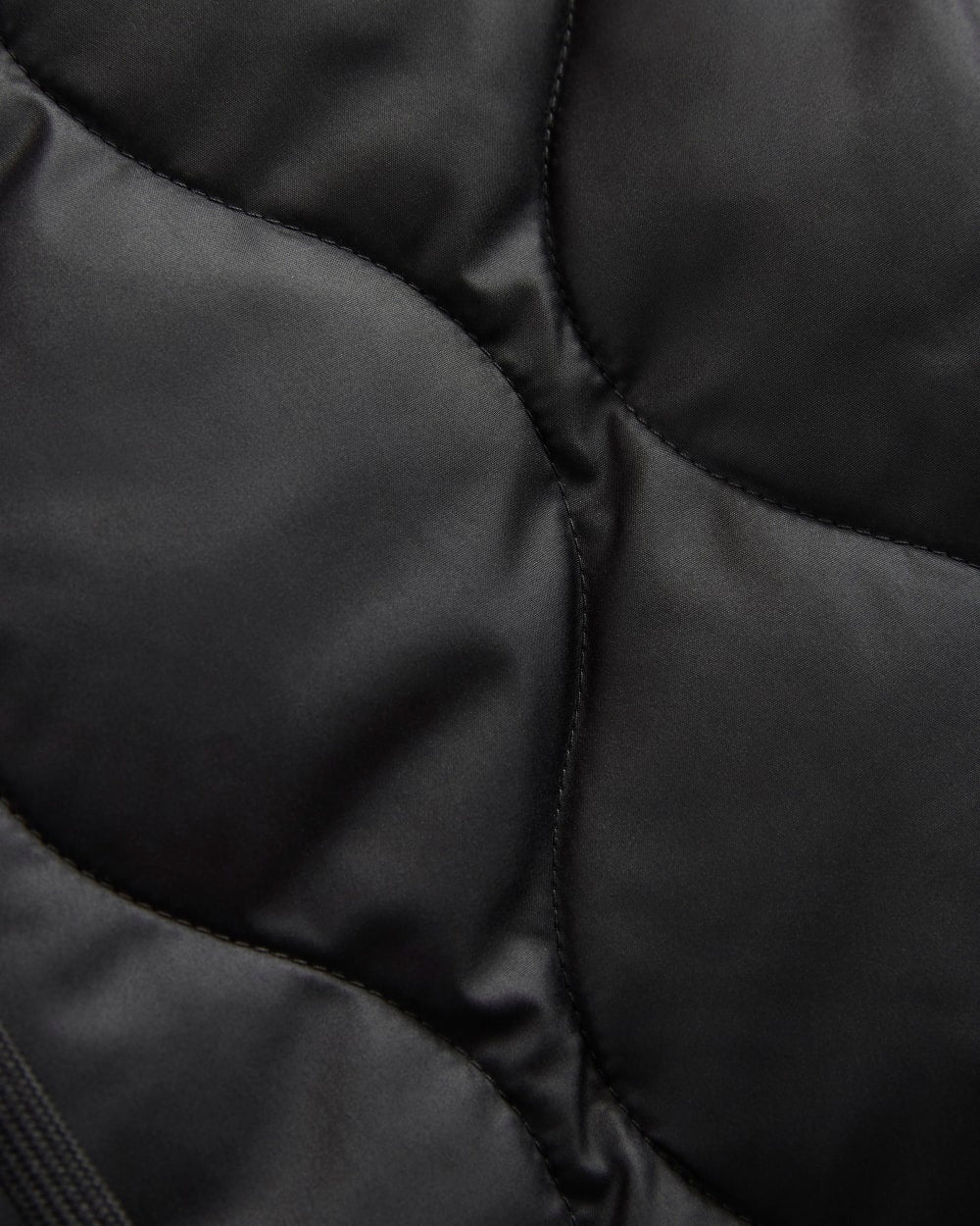 womens-renew-quilted-hooded-liner-black