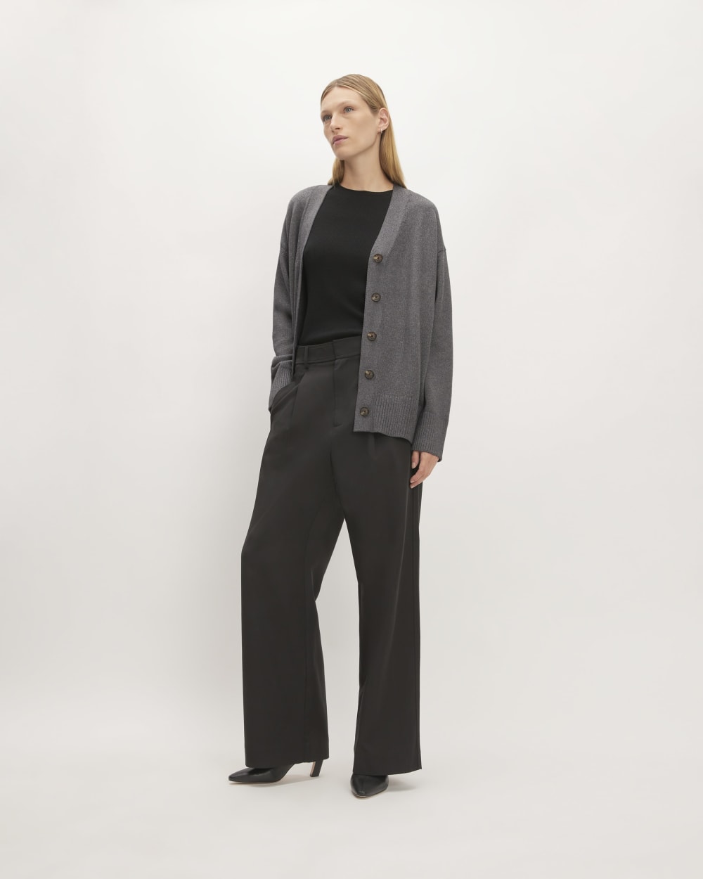 womens-organic-cotton-cardigan-heathered-charcoal