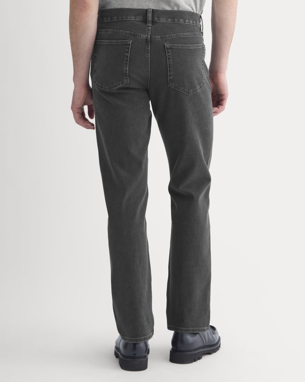 mens-straight-leg-stretch-jean-washed-black