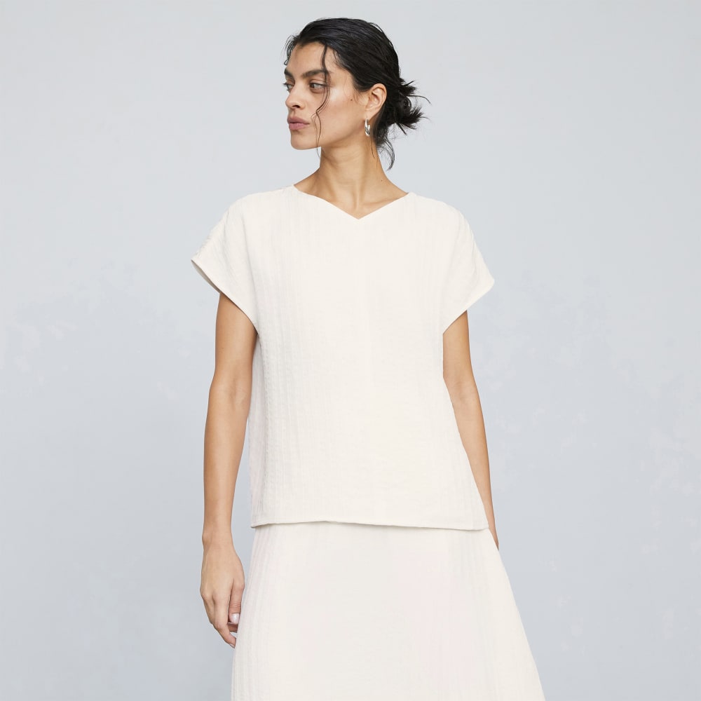 womens-city-stripe-v-neck-top-bone | primary