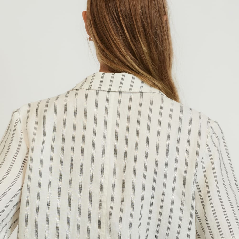 womens-linen-workwear-shirt-black-canvas-tan