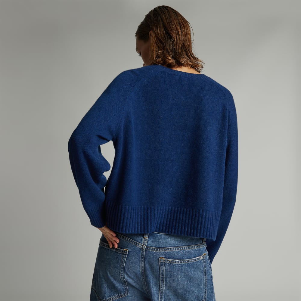 womens-recashmere-cropped-crew-sweater-navy-bone
