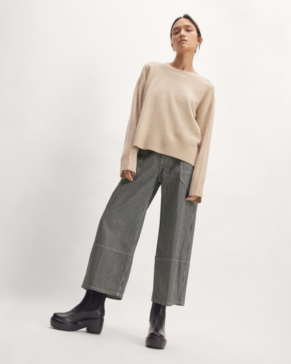 womens-puffa-boot-black