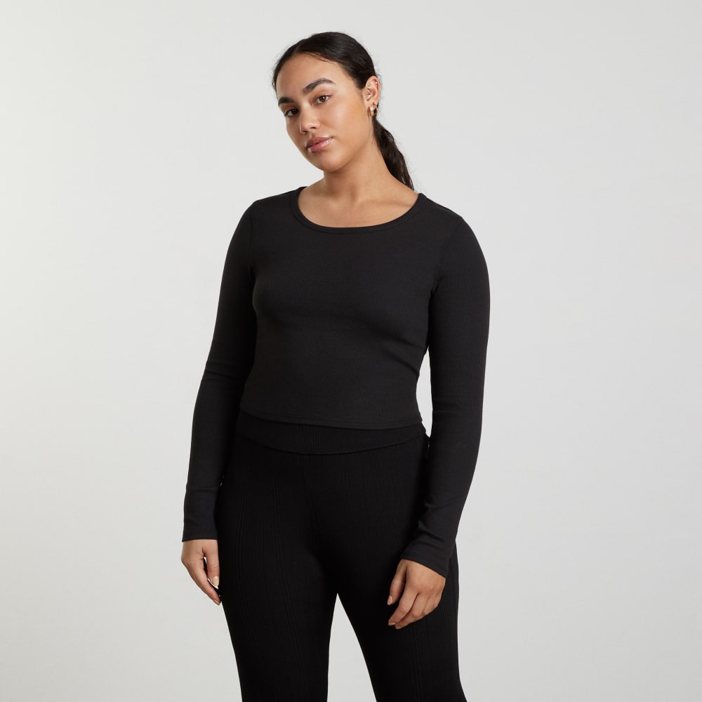 The Pima Micro-Rib Cropped Long-Sleeve Crew | Black – Everlane