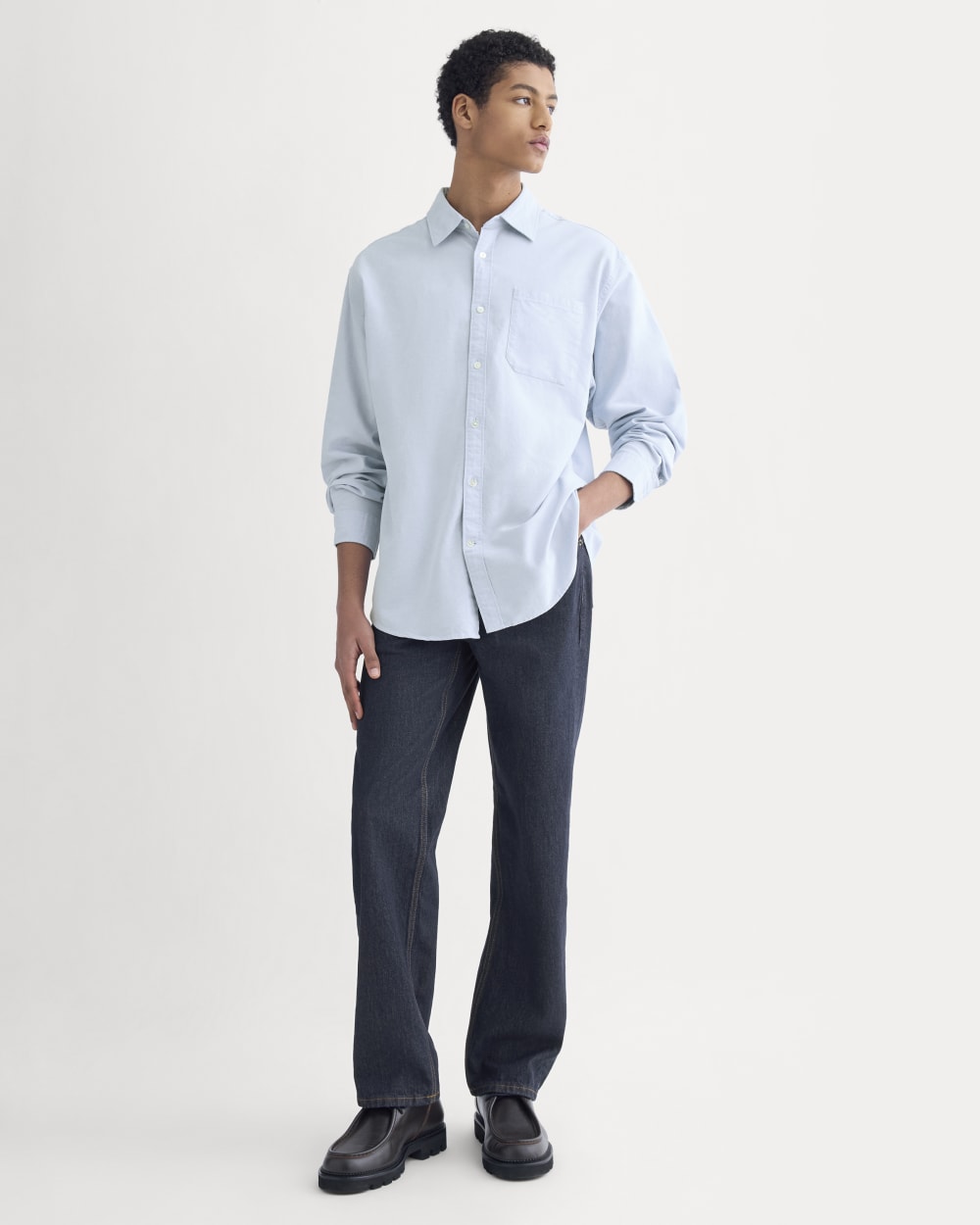 mens-lightweight-oversized-oxford-light-blue
