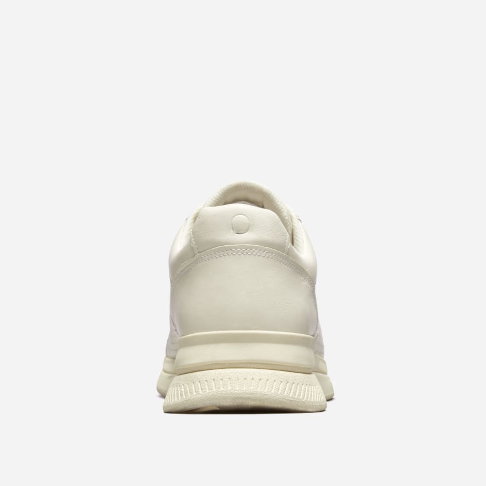 mens-trainer-offwhite