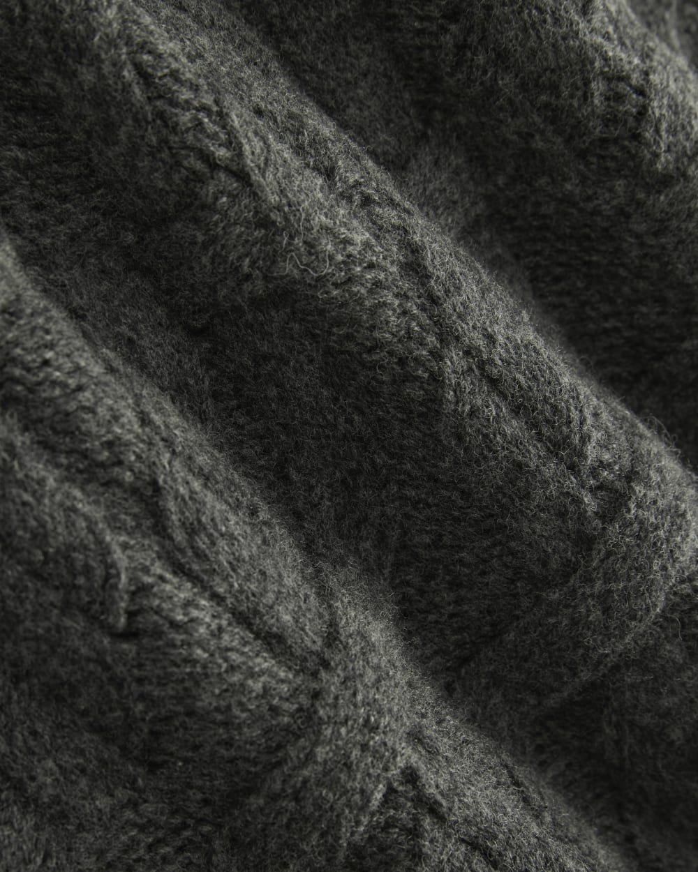 mens-cable-knit-crew-luxe-merino-heathered-soot