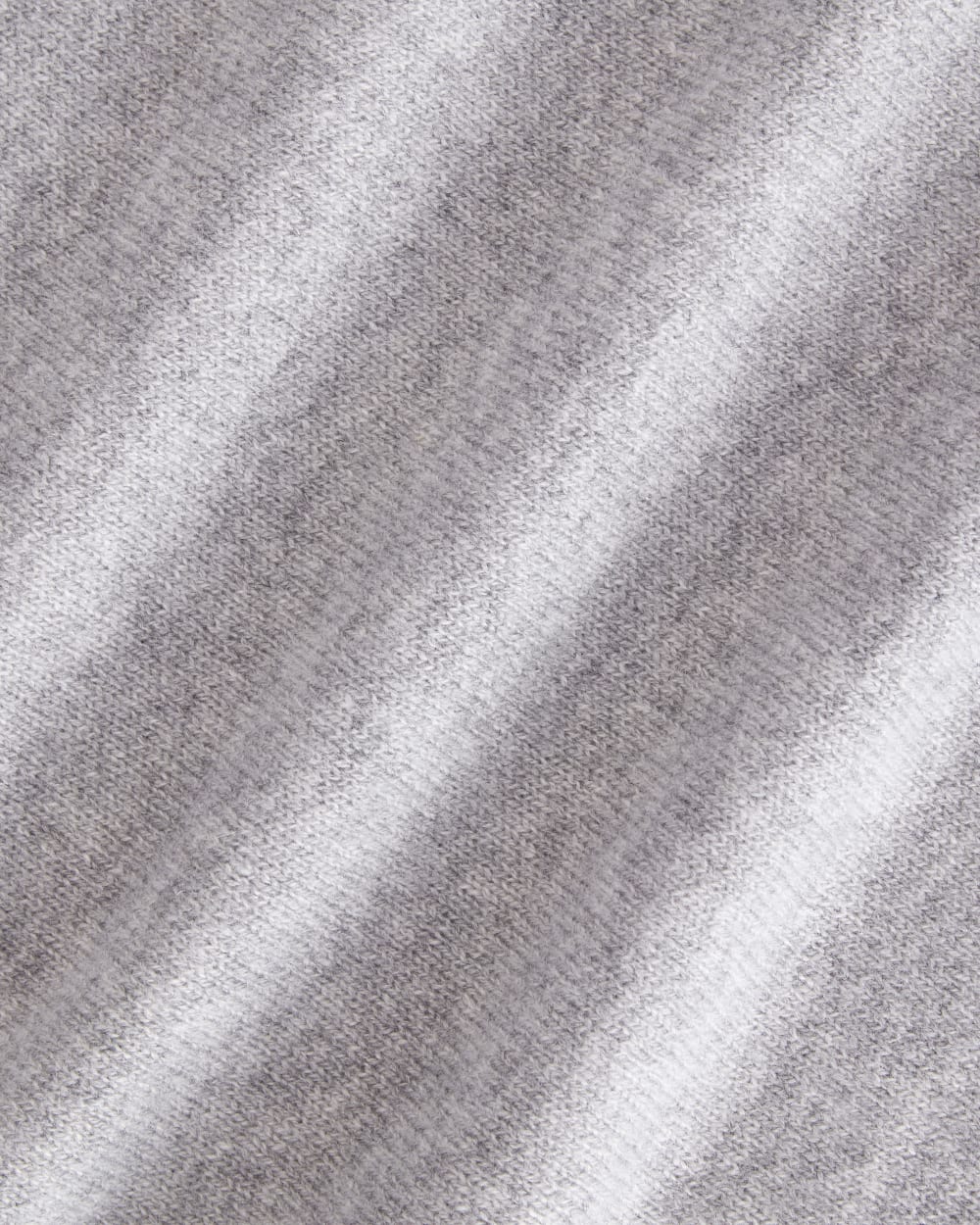 womens-recashmere-scarf-heathered-grey