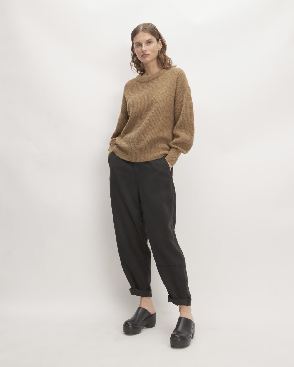 womens-alpaca-crew-tigers-eye-brown