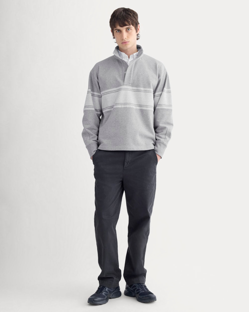 mens-everyday-straight-fit-chino-black | primary