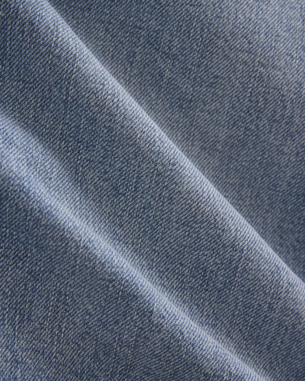 womens-loose-jean-short-light-wash