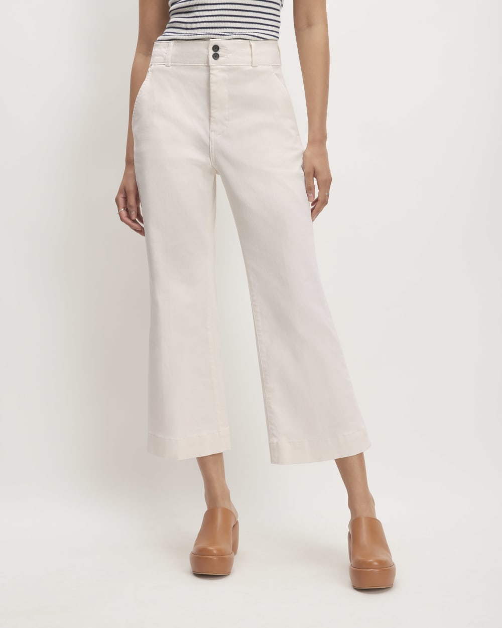 womens-organic-kick-flare-pant-bone