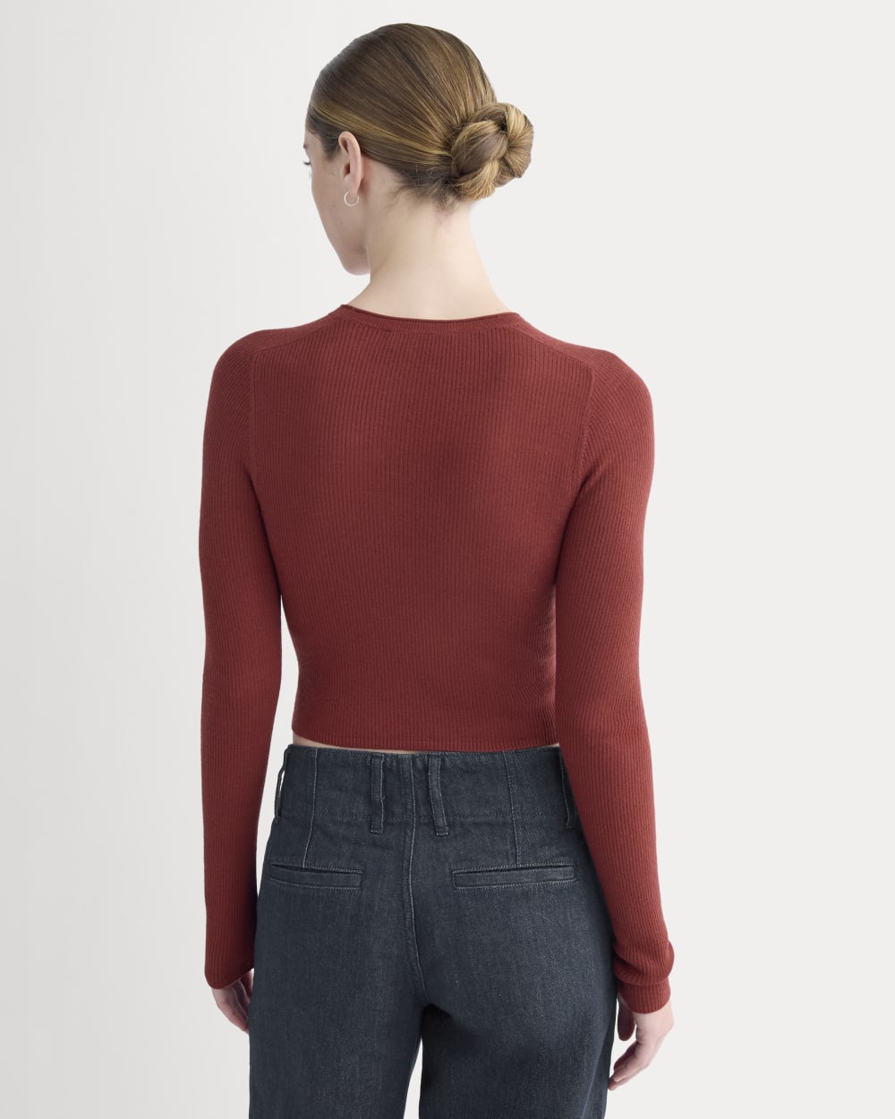 womens-cropped-crew-top-ultrafine-merino-merlot