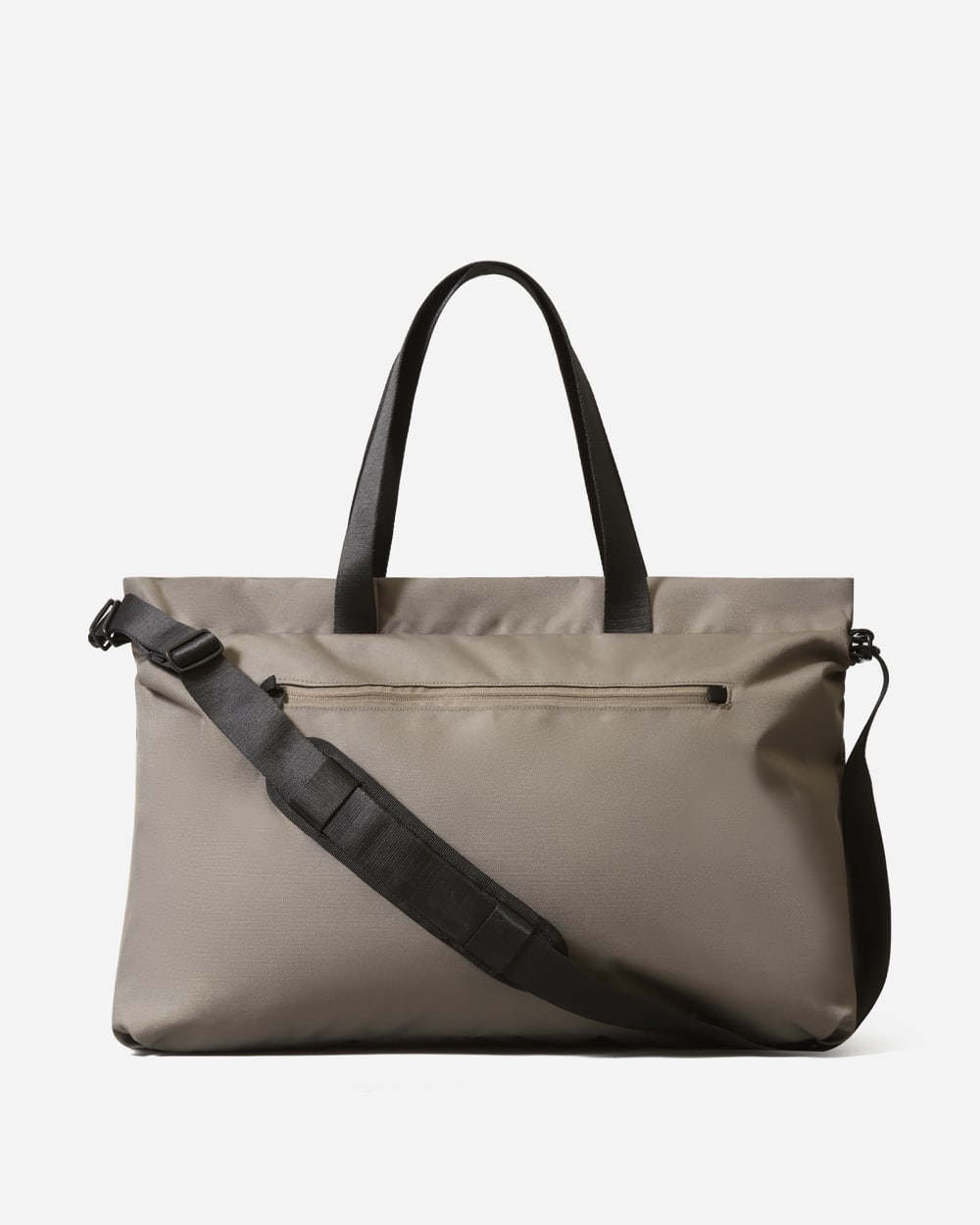 The ReNew Transit Weekender Warm Charcoal – Everlane