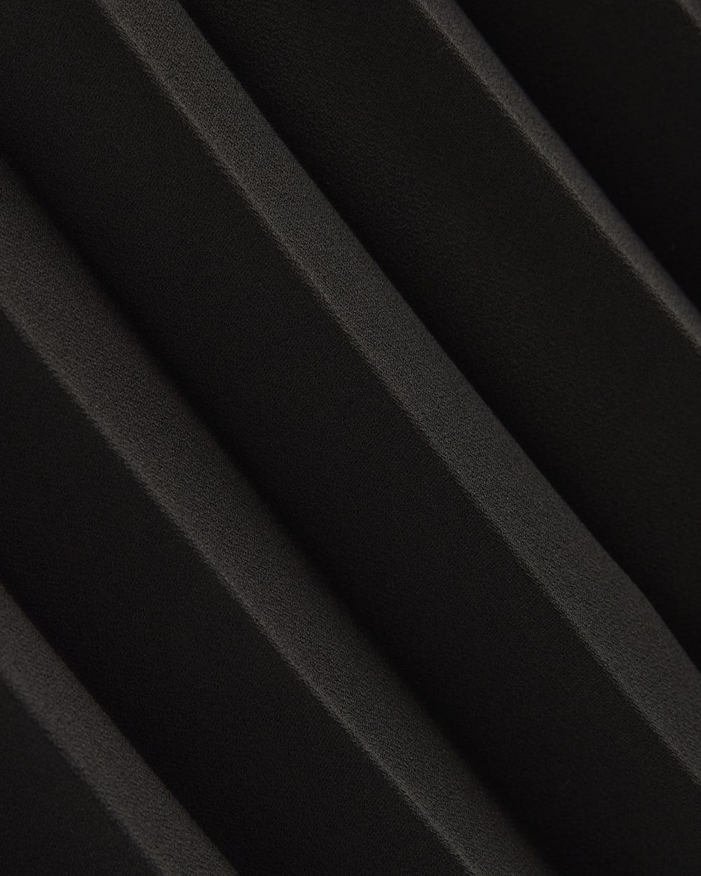 womens-pleated-crepe-midi-skirt-black