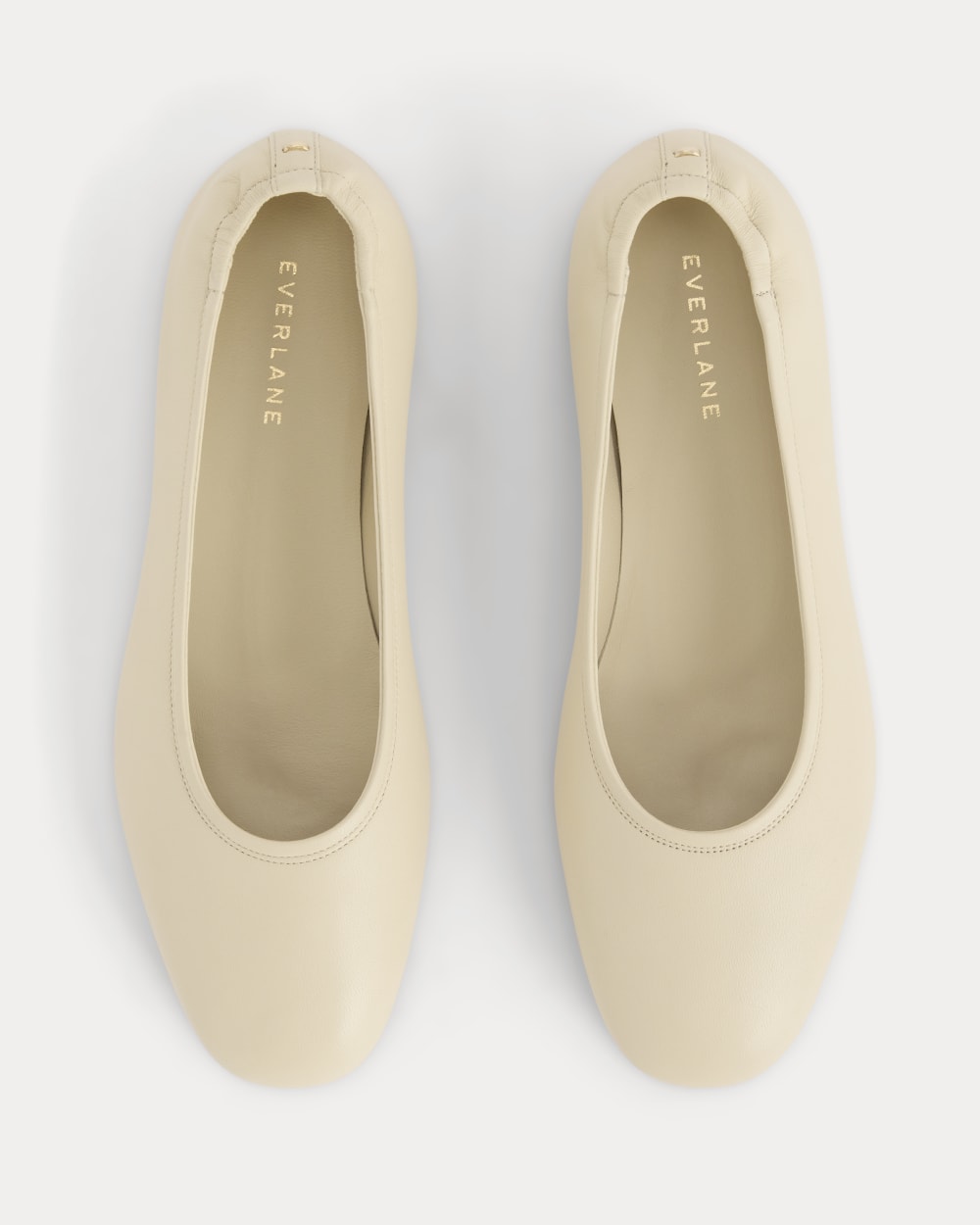 womens-italian-leather-flat-crema