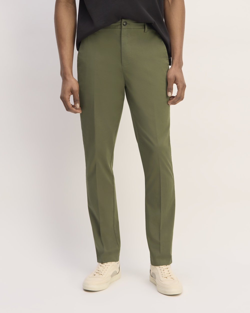 mens-relaxed-taper-air-chino-kalamata