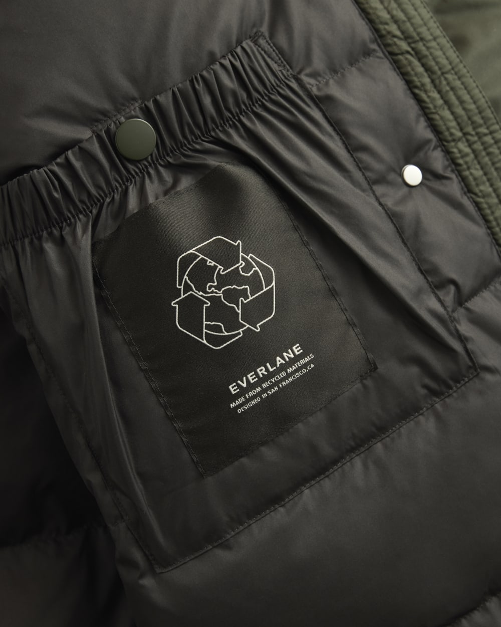 womens-the-everpuff-dark-green