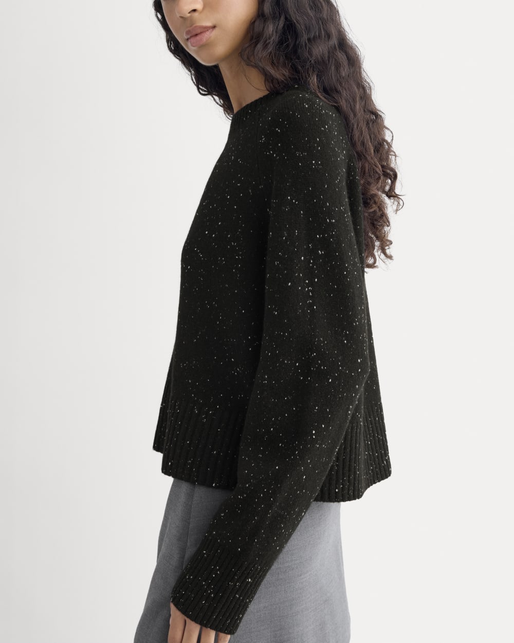 womens-cashmere-boxy-crew-sweater-tinder-donegal