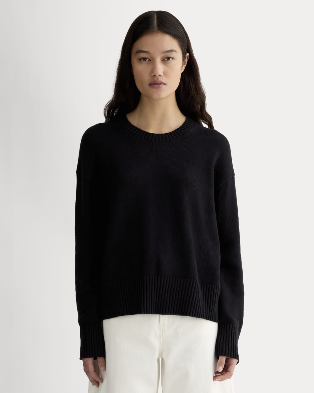 The Boxy Sweater in Everyday Cotton Black – Everlane