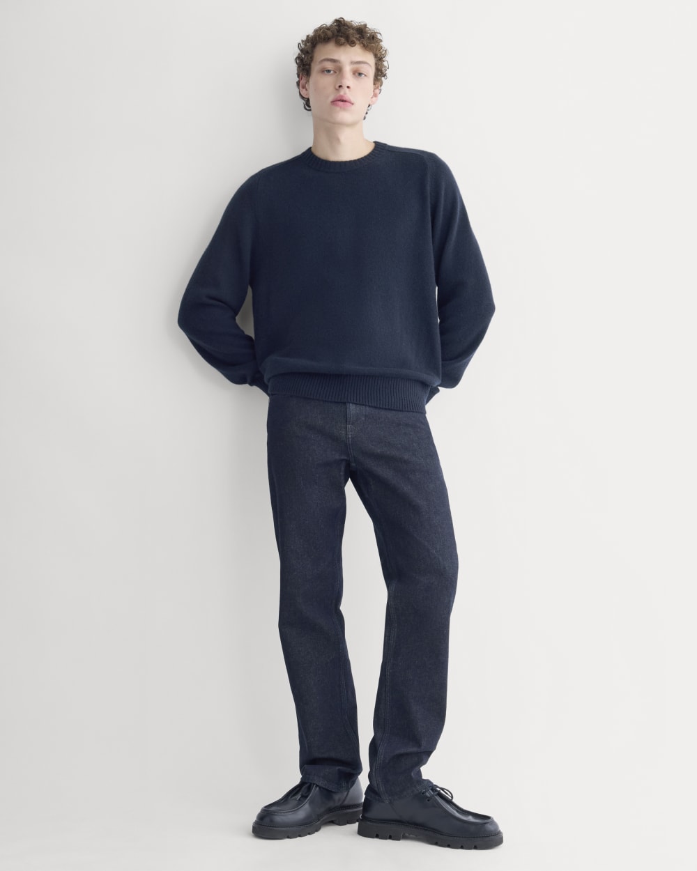mens-luxe-cashmere-crew-navy