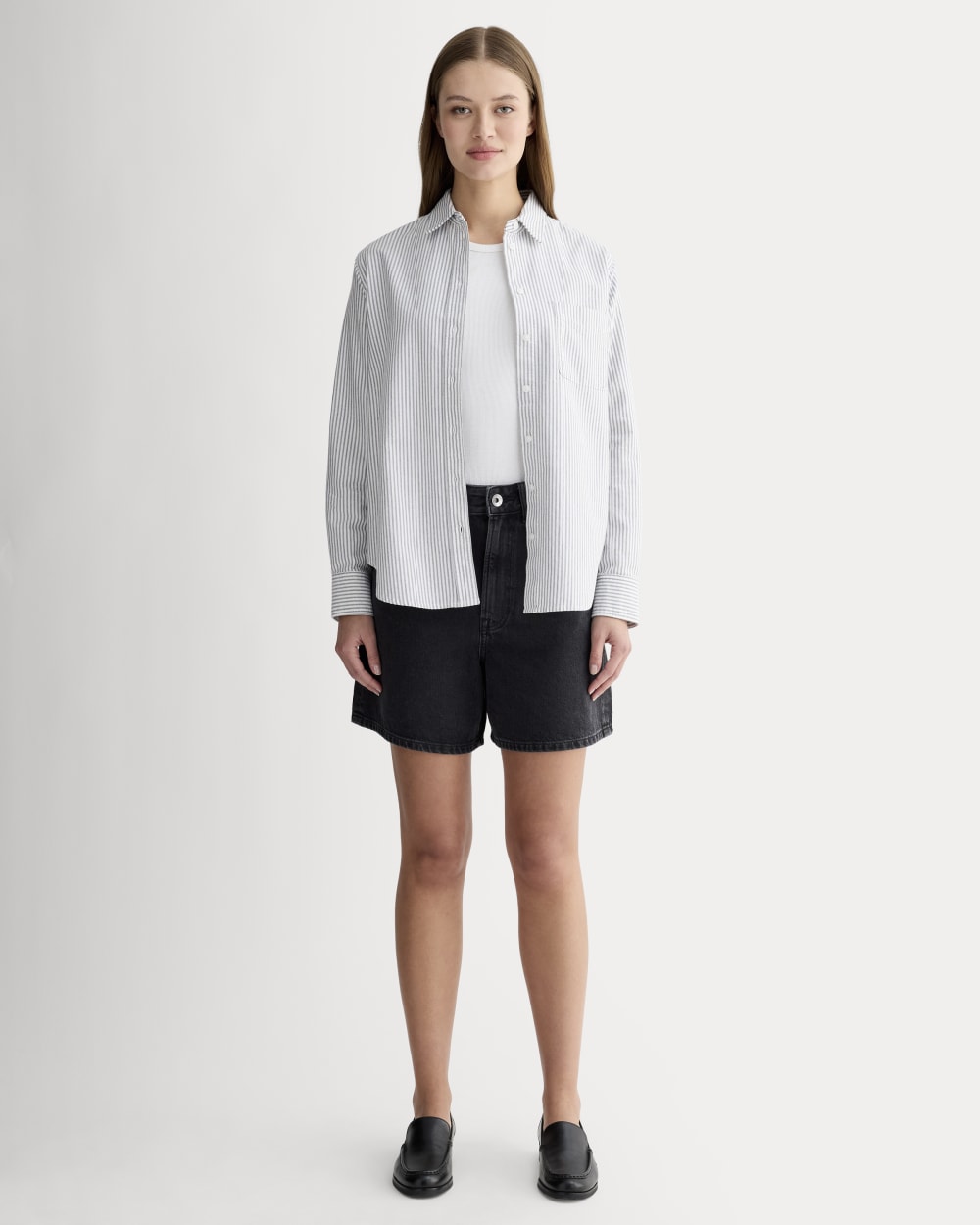 womens-relaxed-oxford-shirt-black-white