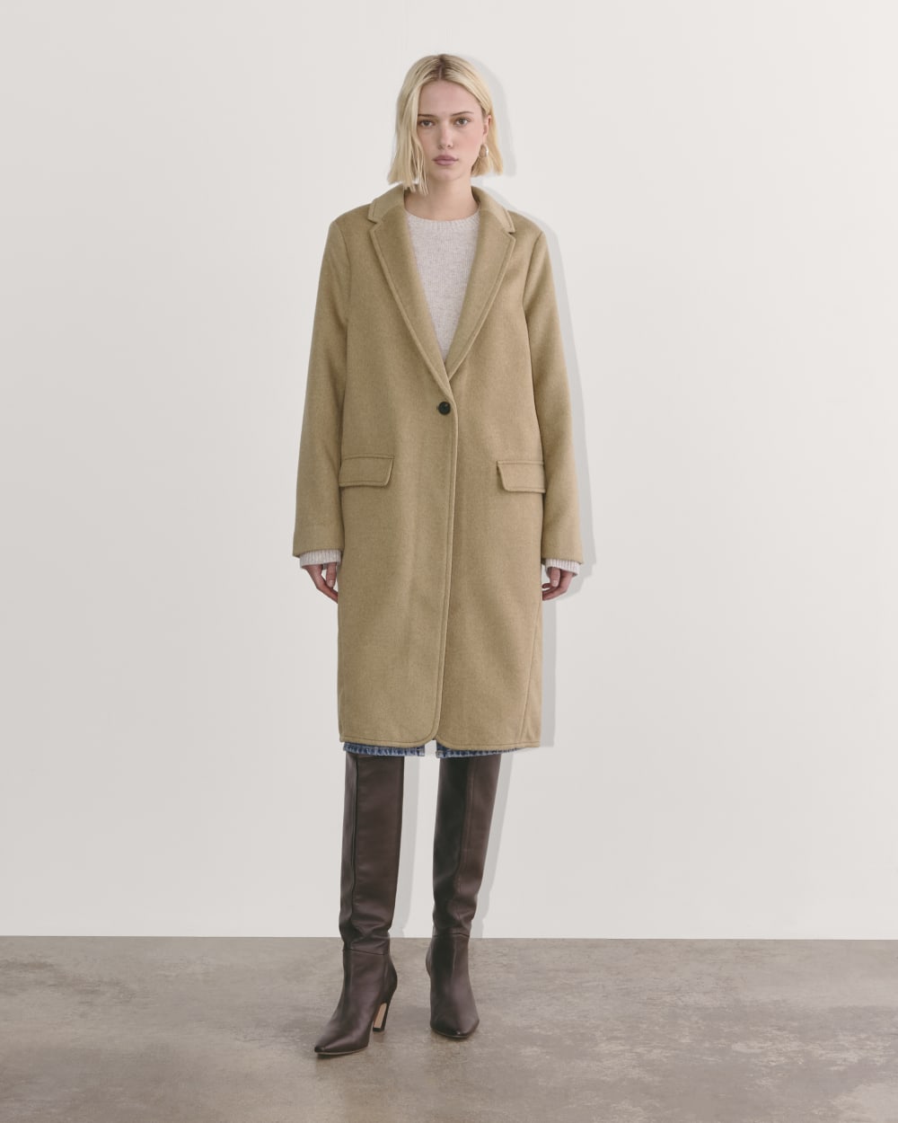 The Topcoat in Wool | Dark Heathered Camel – Everlane