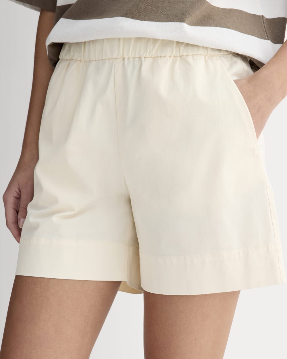 womens-easy-modern-chino-short-canvas
