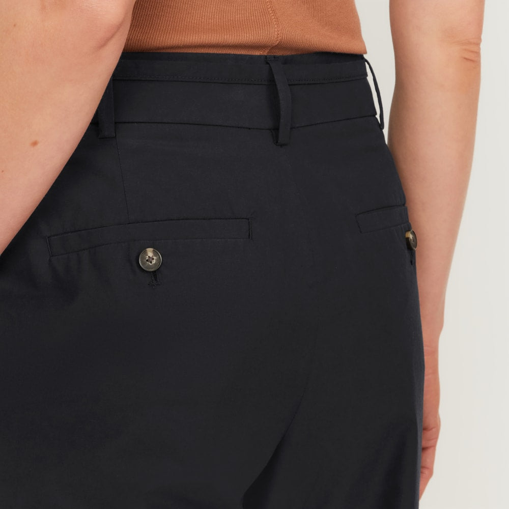 womens-poplin-pleated-taper-pant-black