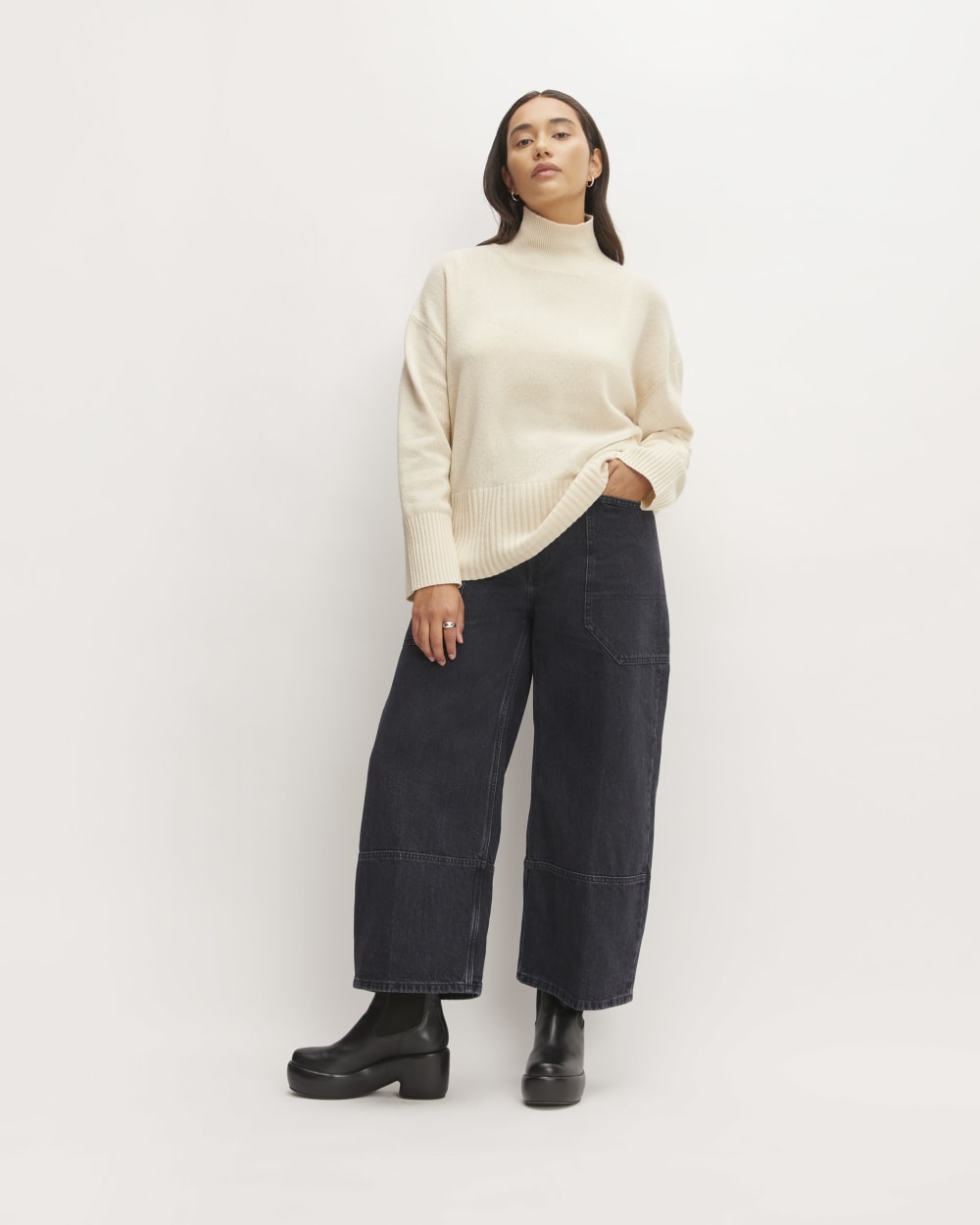 womens-recashmere-oversized-turtleneck-bone