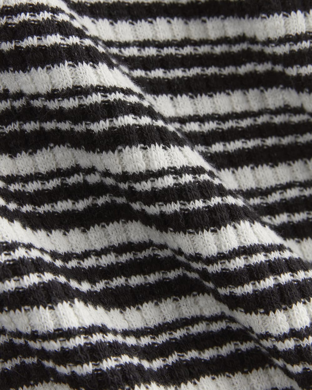 womens-rib-knit-organic-cotton-crew-black-white