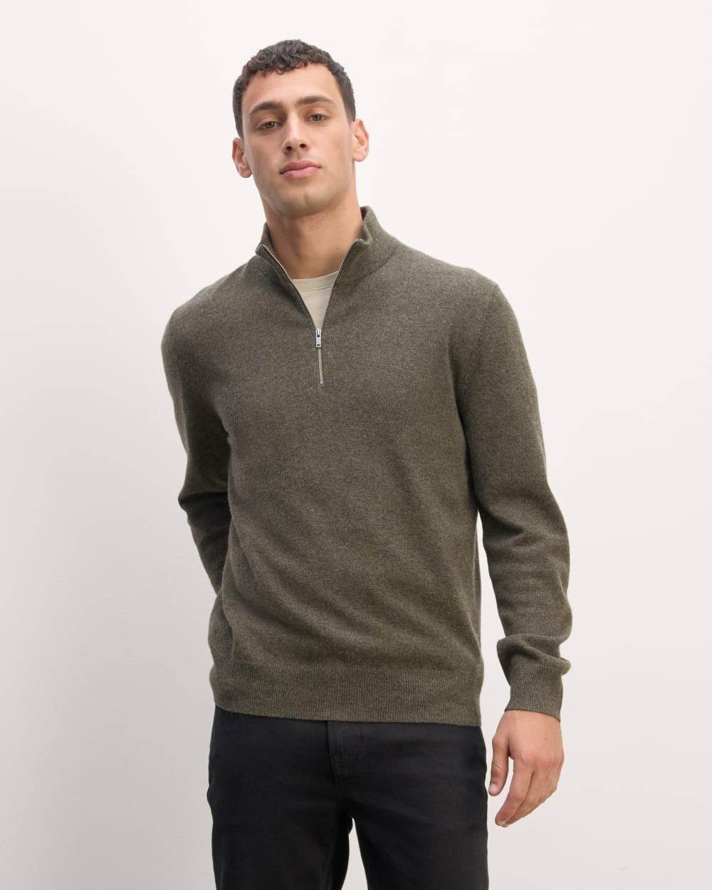 The Quarter-Zip in Cashmere | Heathered Army Green – Everlane