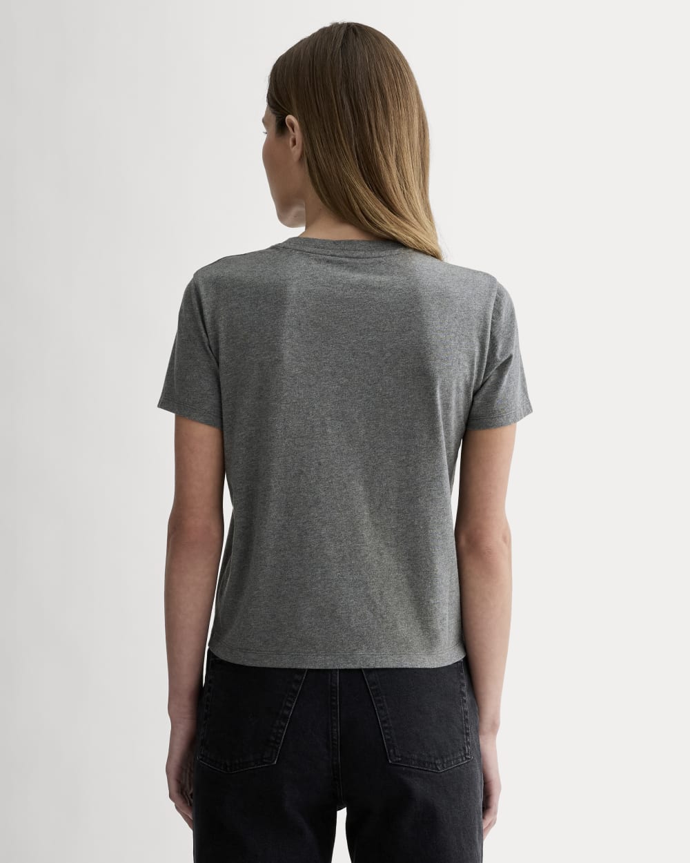 womens-organic-cotton-box-cut-pocket-tee-heathered-charcoal