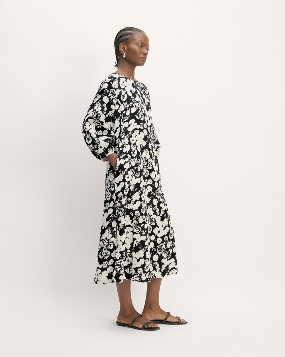 The Linen A-Line Midi Dress | Black / Bone Floral Everlane The Linen A-Line Midi Dress | Black / Bone Floral Everlane