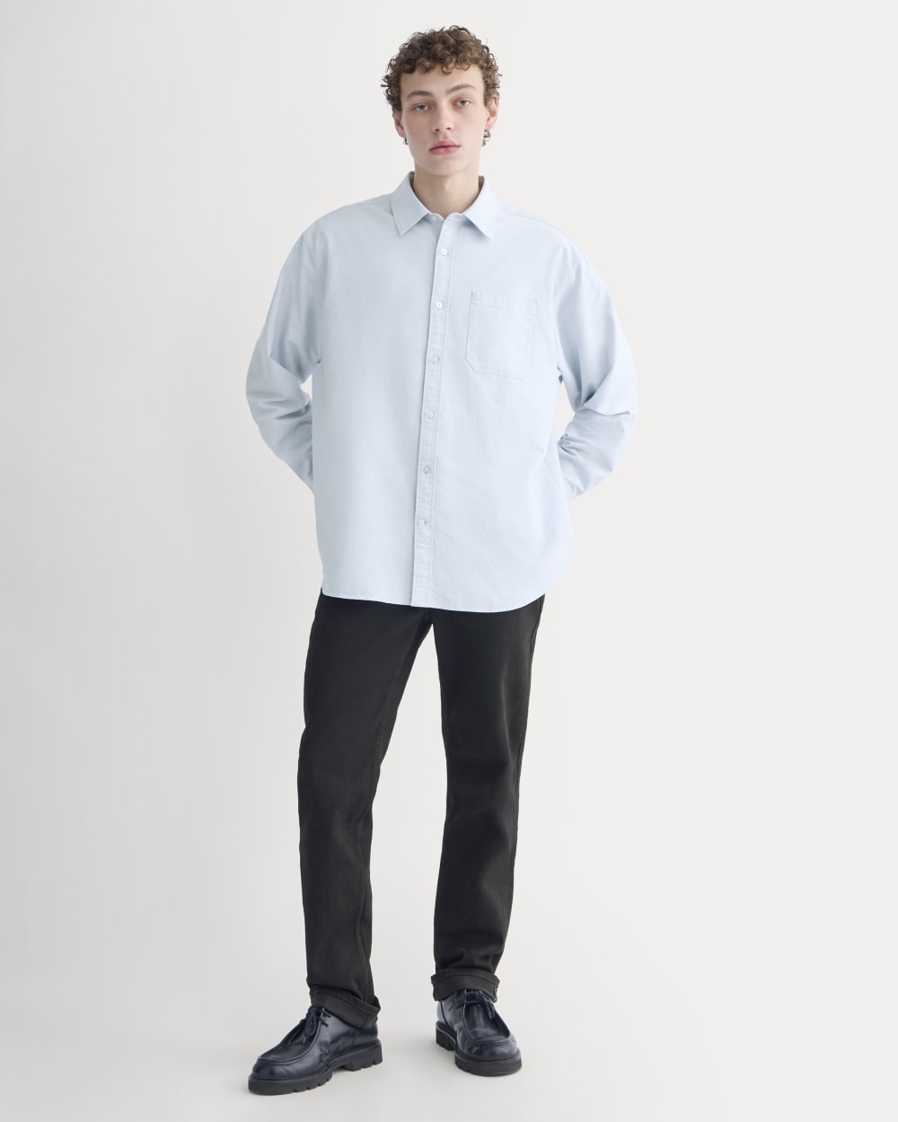 mens-oversized-oxford-shirt-light-blue